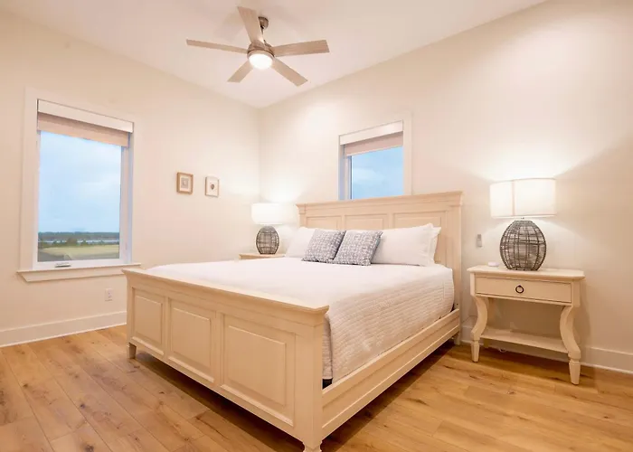 Holiday home Private Pool & Short Walk To - Free Activities