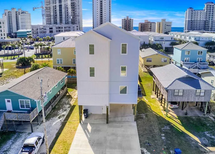 Private Pool & Short Walk To - Free Activities * Gulf Shores